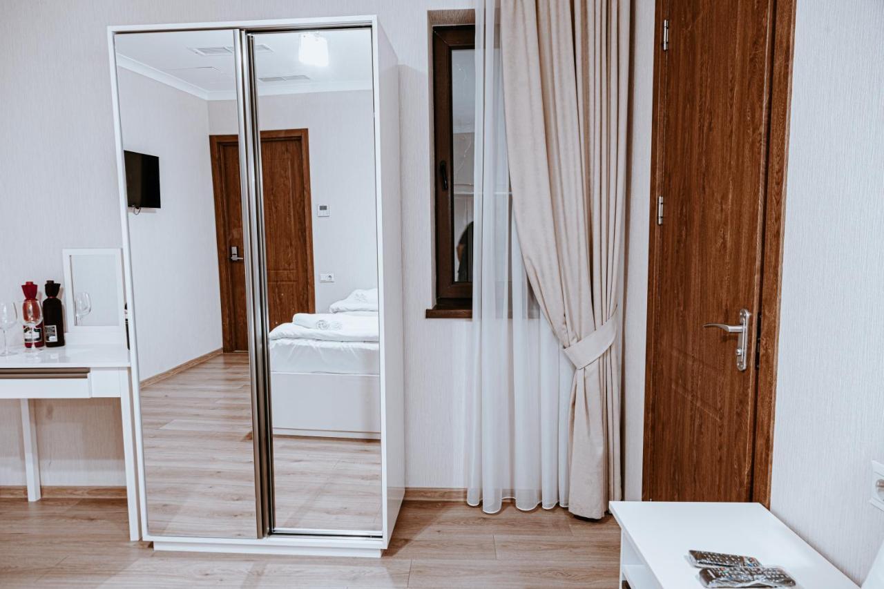 Sama Grand Hotel 트빌리시 외부 사진